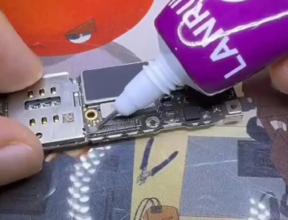 LANRUI K9 Tiksotropik Lehim Macunu (15ML)