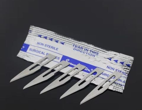 Neşter Bıçağı (Non-steril) (5 Adet)