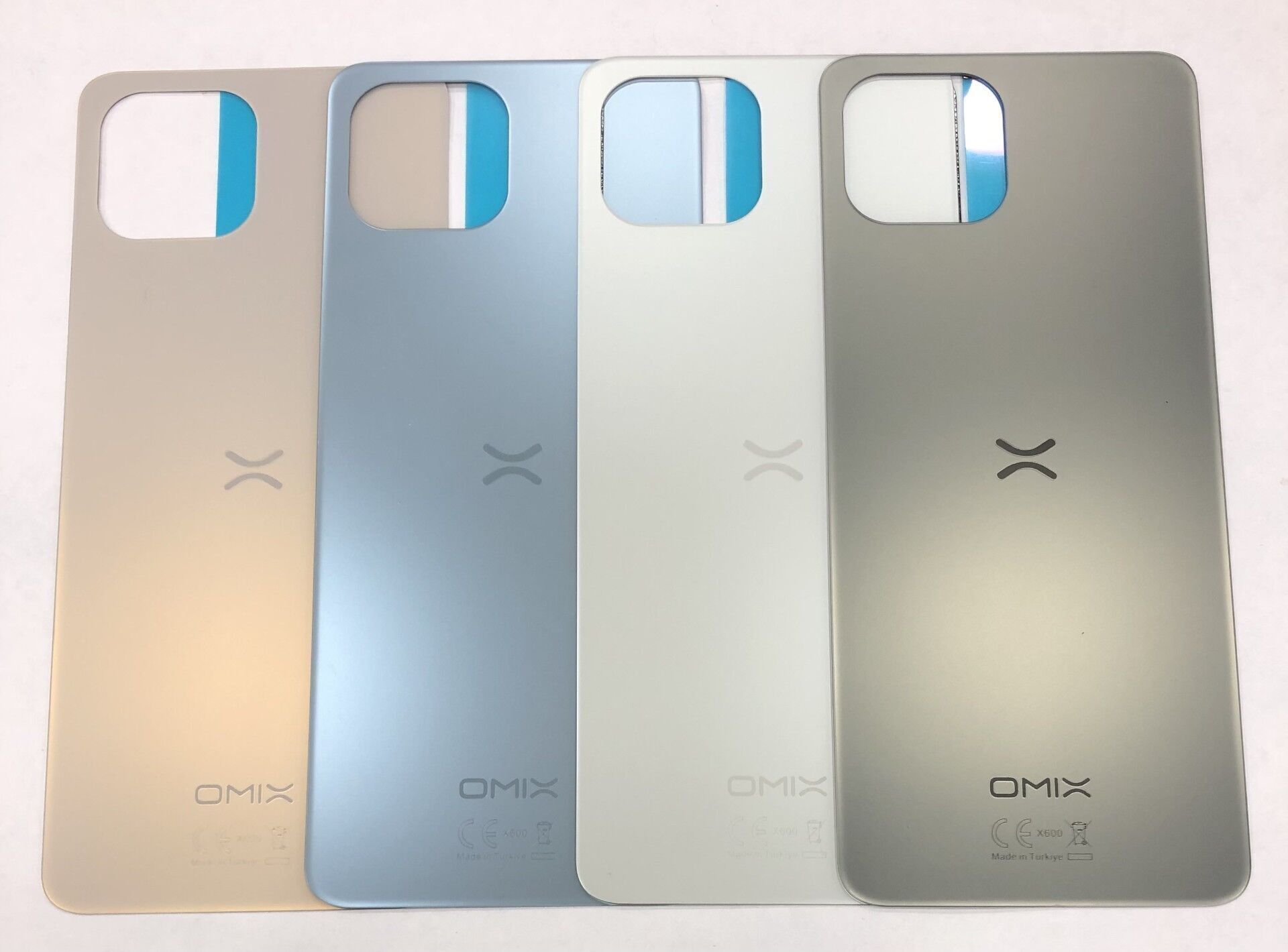 Omix X600 Arka Kapak Beyaz